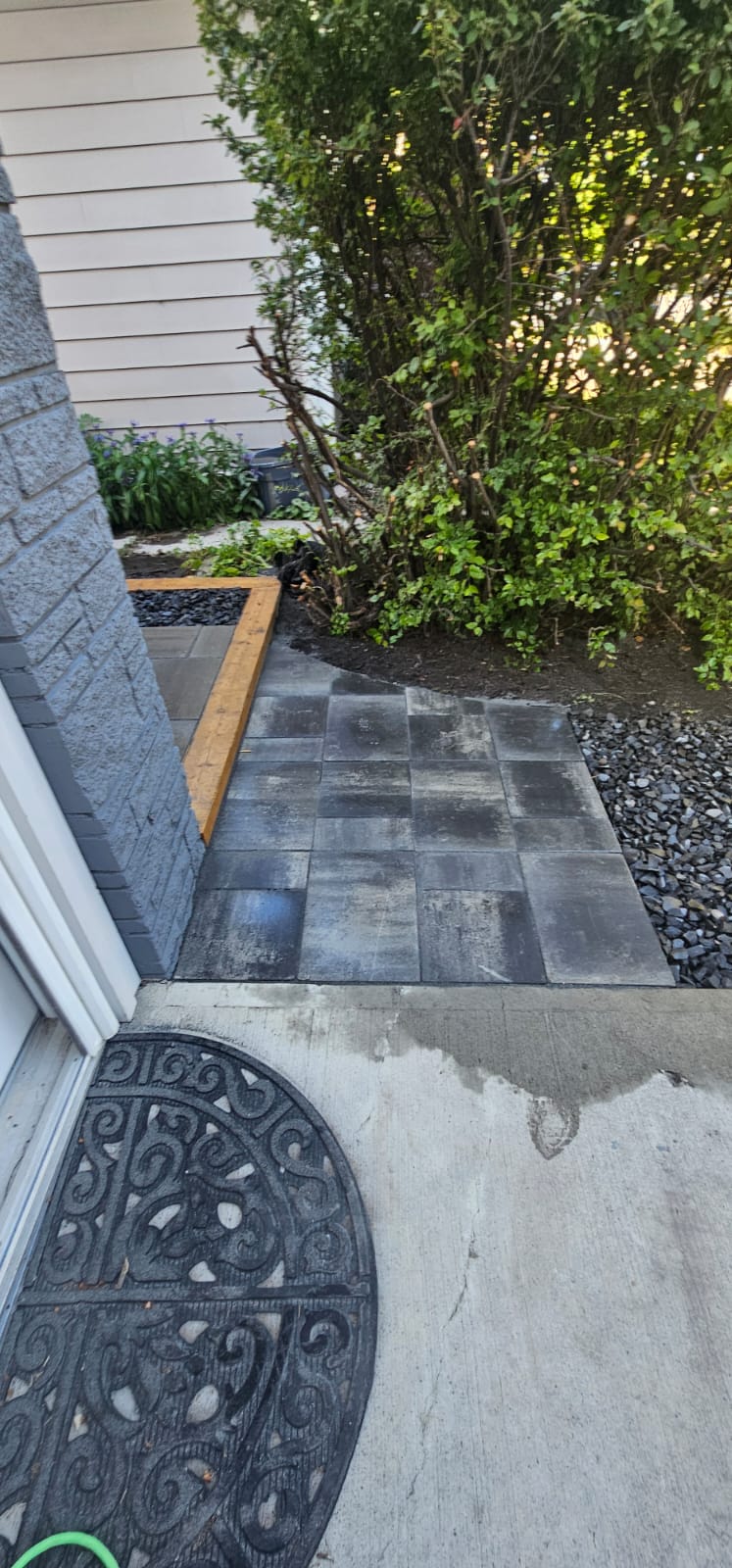 Sideyard Landscaping Design Calgary-min