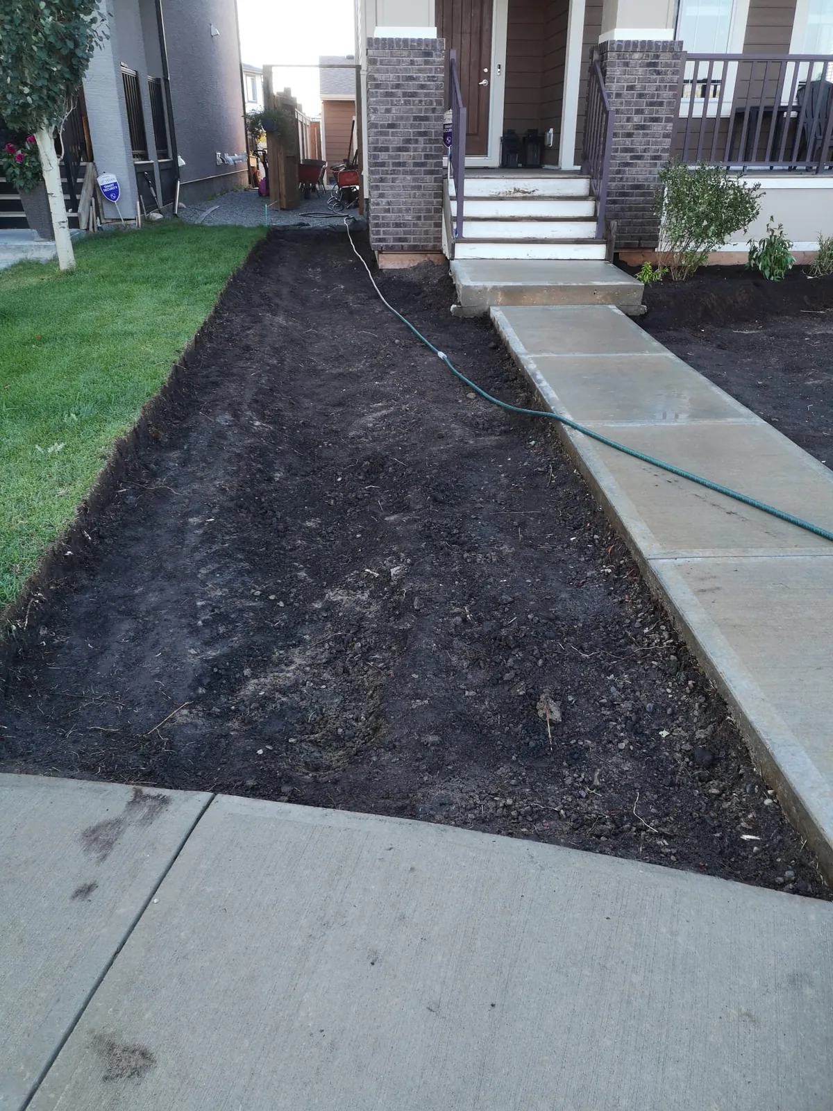 Mahogany SE Calgary Front Yard Xeriscaping photo 4