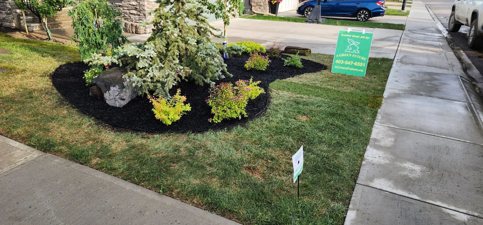 Aspen Woods Front Yard Landscaping photo 9