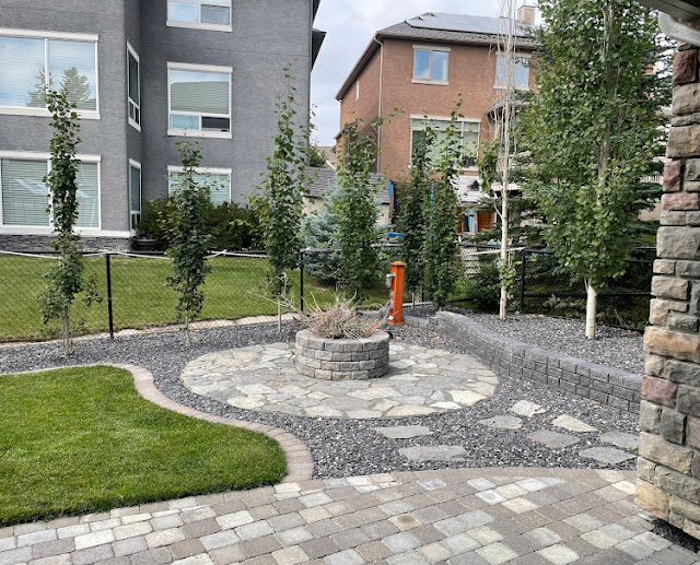 SUSTAINABLE LANDSCAPING FOR AN ECO-CONSCIOUS IN Calgary, Alberta LANDSCAPE DESIGN photo 11